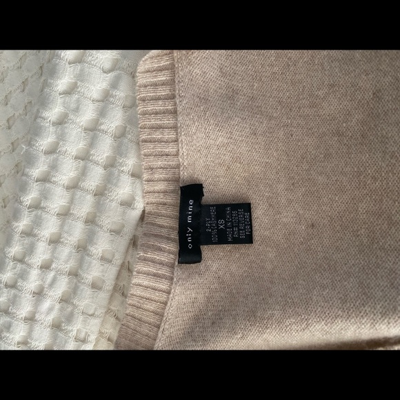 Only Mine Lightweight Cashmere Sweater - Picture 3 of 3